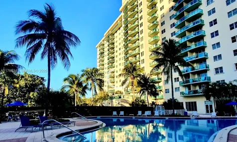 19390 Collins Avenue Sunny Isles Beach FL 33160