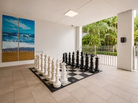 19390 Collins Avenue Sunny Isles Beach FL 33160