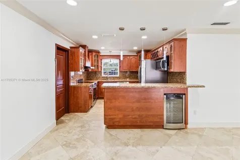 6961 SW 152nd Street Palmetto Bay FL 33157