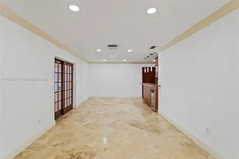 6961 SW 152nd Street Palmetto Bay FL 33157