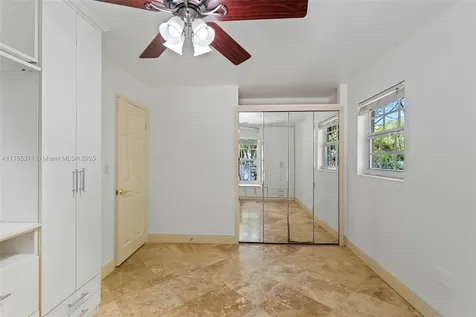 6961 SW 152nd Street Palmetto Bay FL 33157