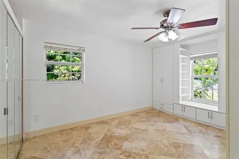 6961 SW 152nd Street Palmetto Bay FL 33157
