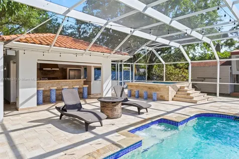 6961 SW 152nd Street Palmetto Bay FL 33157