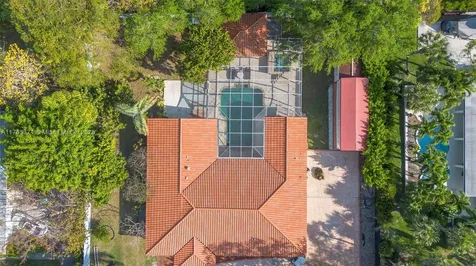 6961 SW 152nd Street Palmetto Bay FL 33157