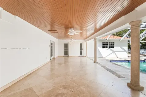 6961 SW 152nd Street Palmetto Bay FL 33157