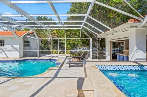 6961 SW 152nd Street Palmetto Bay FL 33157