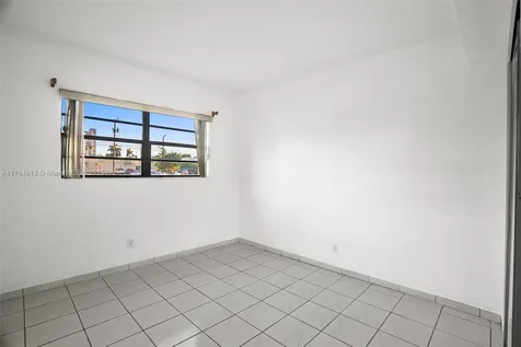 841 W 50th Street Hialeah FL 33012
