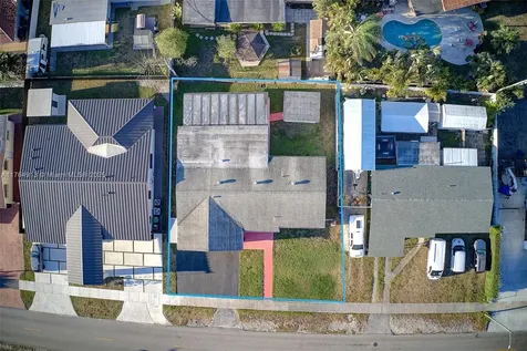 841 W 50th Street Hialeah FL 33012