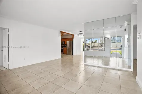 841 W 50th Street Hialeah FL 33012