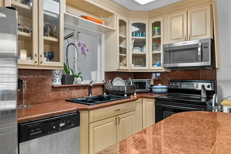 5810 SW 22nd Street Miami FL 33155