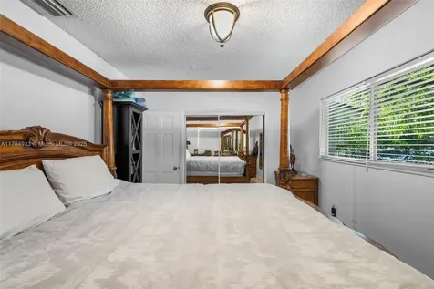 5810 SW 22nd Street Miami FL 33155