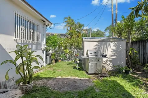 5810 SW 22nd Street Miami FL 33155