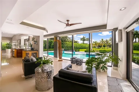 4242 SW 107th Way Davie FL 33328