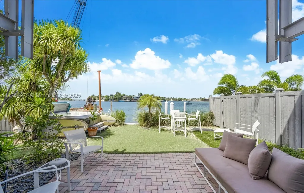 405 N Hibiscus Drive Miami Beach FL 33139