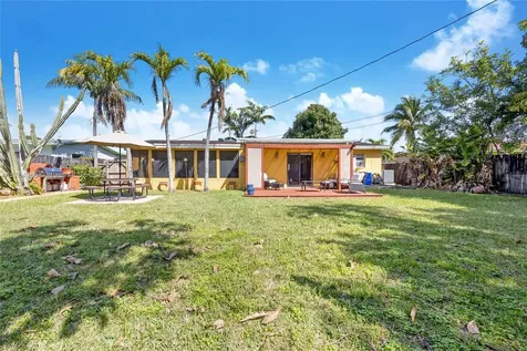 1820 NW 190th Terrace Miami Gardens FL 33056