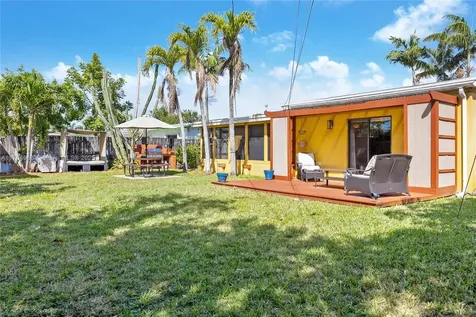 1820 NW 190th Terrace Miami Gardens FL 33056