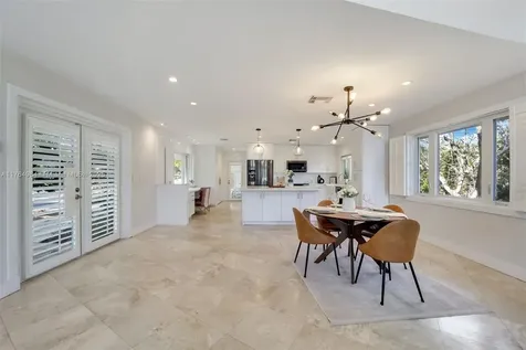 13575 SW 72nd Avenue Pinecrest FL 33156