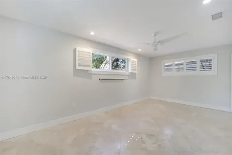 13575 SW 72nd Avenue Pinecrest FL 33156