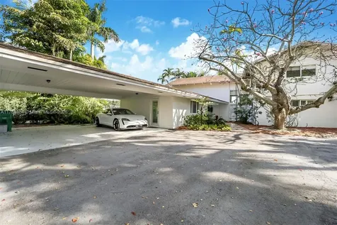 13575 SW 72nd Avenue Pinecrest FL 33156