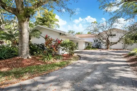 13575 SW 72nd Avenue Pinecrest FL 33156