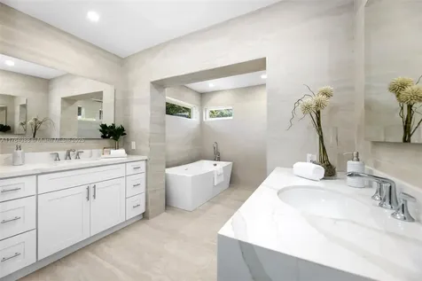 13271 SW 57th Court Pinecrest FL 33156