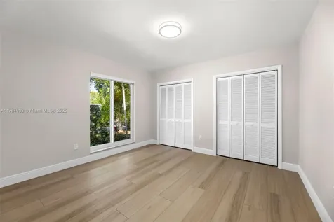 13271 SW 57th Court Pinecrest FL 33156