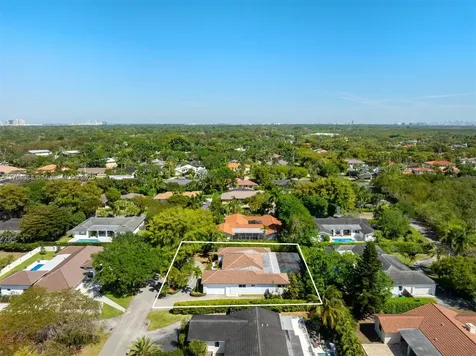 13271 SW 57th Court Pinecrest FL 33156