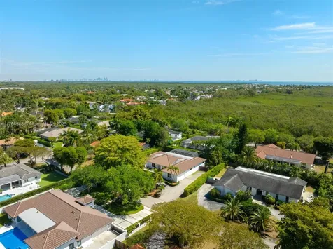 13271 SW 57th Court Pinecrest FL 33156