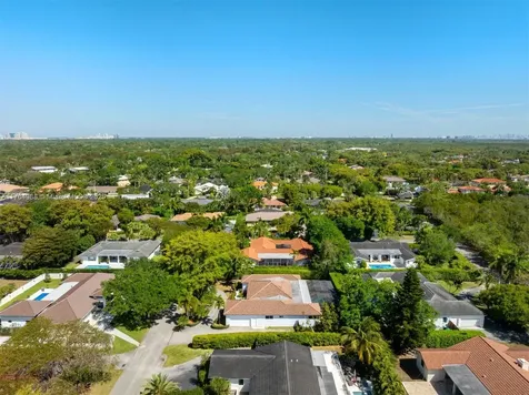 13271 SW 57th Court Pinecrest FL 33156