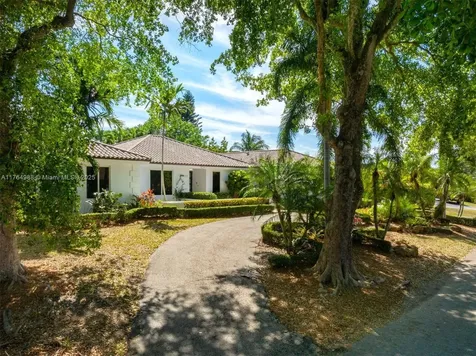 13271 SW 57th Court Pinecrest FL 33156