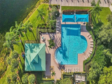 18230 NW 19th Street Pembroke Pines FL 33029