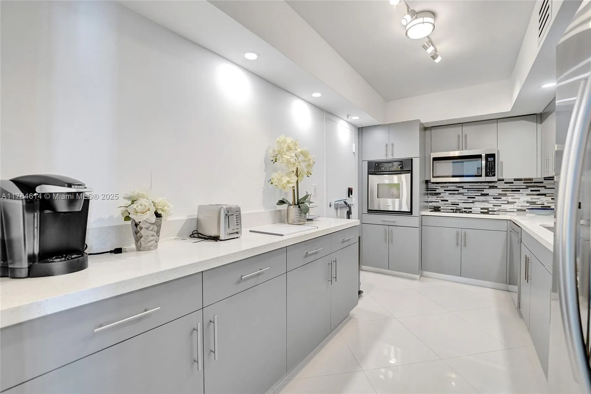 4001 S Ocean Drive Hollywood FL 33019