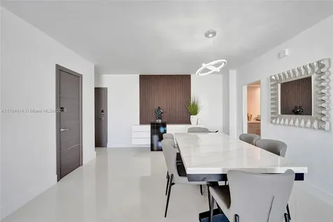 4001 S Ocean Drive Hollywood FL 33019