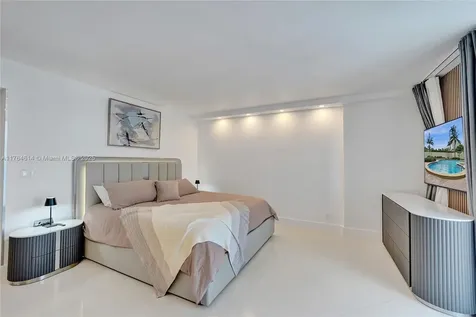 4001 S Ocean Drive Hollywood FL 33019