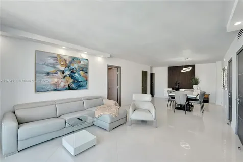 4001 S Ocean Drive Hollywood FL 33019