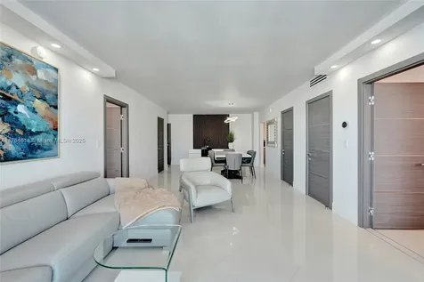 4001 S Ocean Drive Hollywood FL 33019