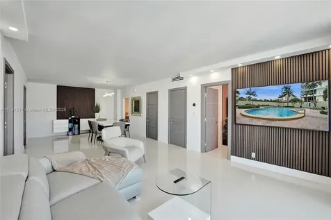 4001 S Ocean Drive Hollywood FL 33019