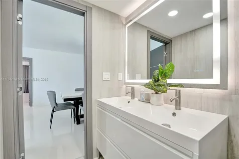 4001 S Ocean Drive Hollywood FL 33019