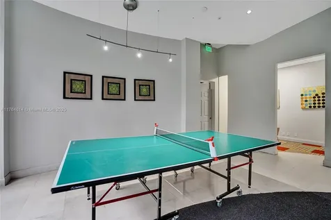 4001 S Ocean Drive Hollywood FL 33019