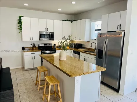 616 NE 193rd Street Miami FL 33179