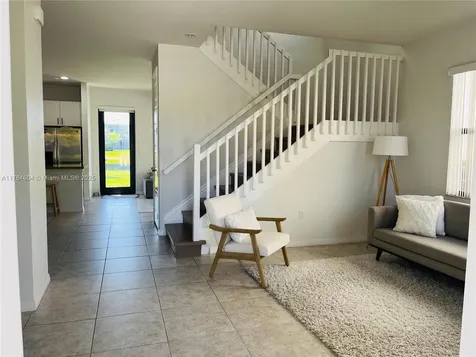 616 NE 193rd Street Miami FL 33179
