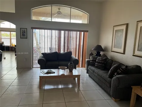 19423 NW 23rd Place Pembroke Pines FL 33029