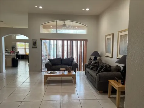 19423 NW 23rd Place Pembroke Pines FL 33029
