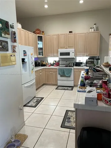 19423 NW 23rd Place Pembroke Pines FL 33029