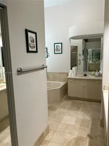 19423 NW 23rd Place Pembroke Pines FL 33029