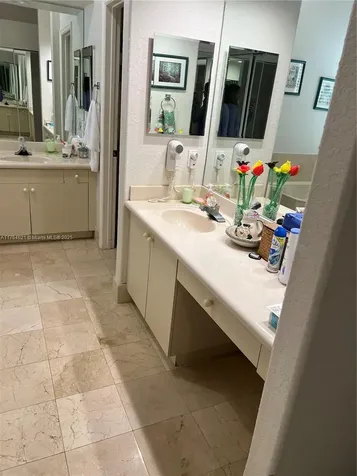 19423 NW 23rd Place Pembroke Pines FL 33029