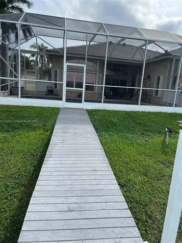 19423 NW 23rd Place Pembroke Pines FL 33029