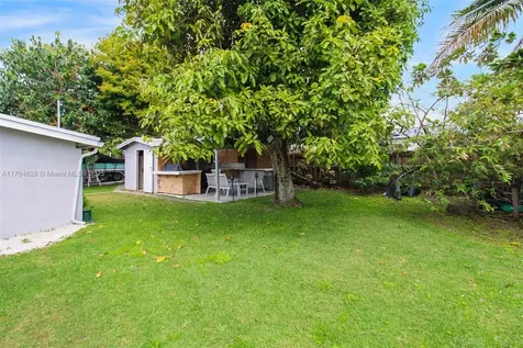 15271 SW 103rd Avenue Miami FL 33157