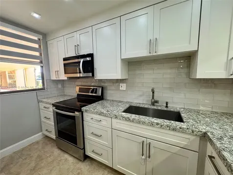 8437 Forest Hills Drive Coral Springs FL 33065