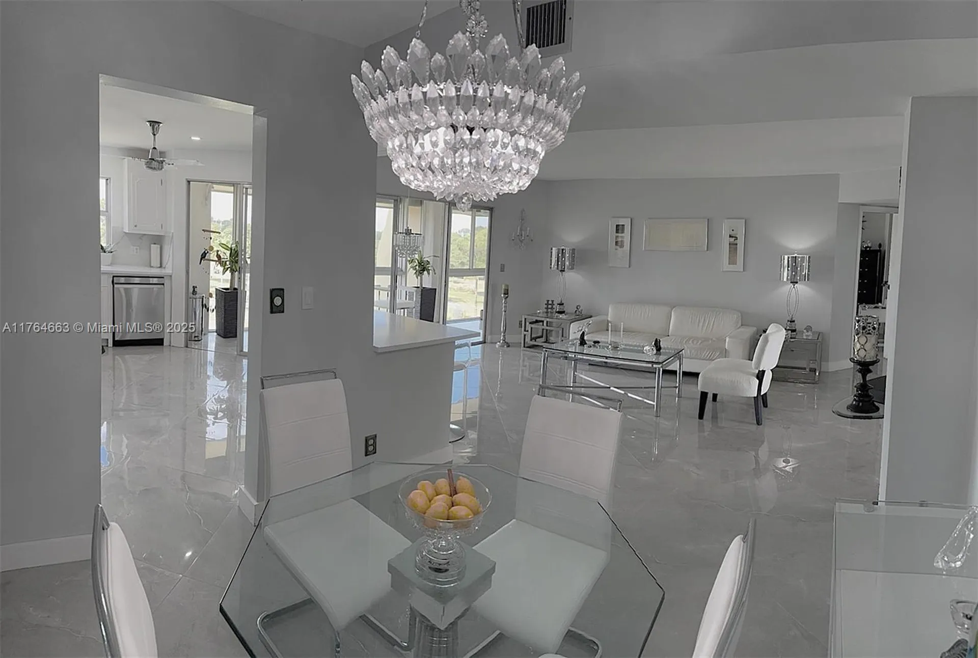 3836 Via Poinciana Lake Worth FL 33467
